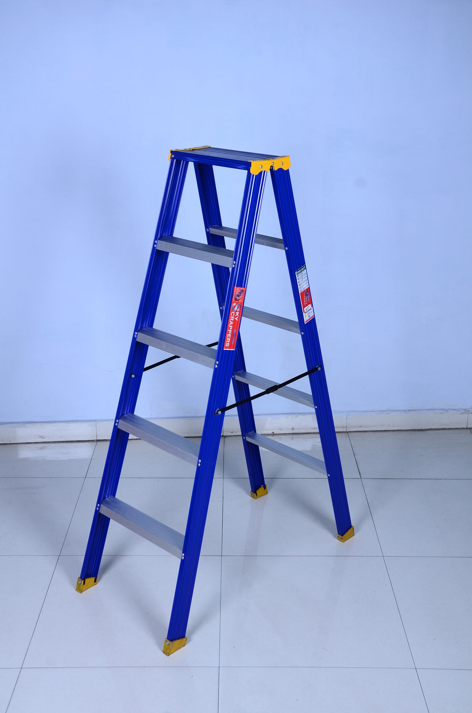 Sky Scrappers SSL-7006 Aluminium Two Way Step Ladder – 6 Feet | Strong & Durable for Home Use - Image 2